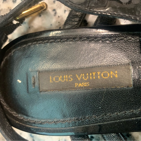 Louis Vuitton Revival Patent Leather LV Logo Sandals Flats 39 9 8.5 - Picture 5 of 10